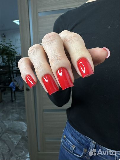 Мастер маникюра педикюра