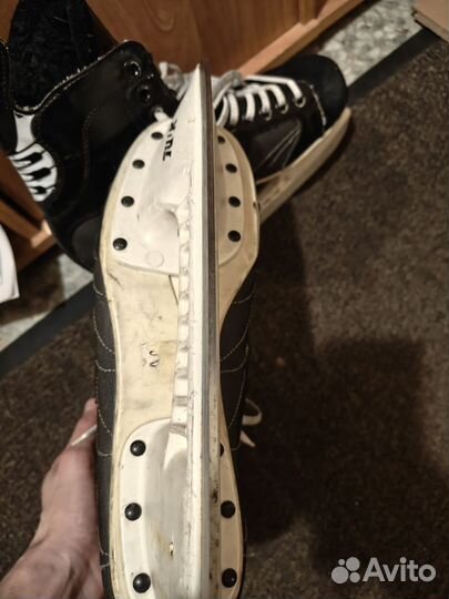 Хоккейные коньки bauer impact 200