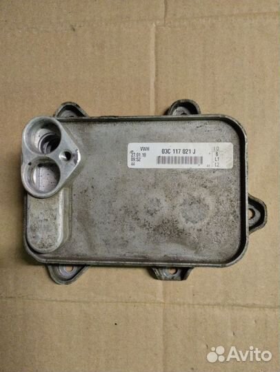 Масляный радиатор VW Skoda 03C117021J