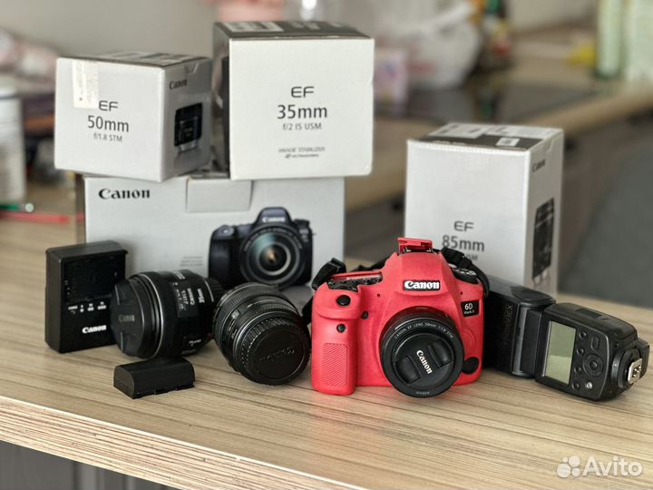 Зеркальный фотоаппарат canon 6d mark II