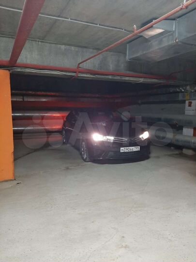 Машиноместо, 20 м²