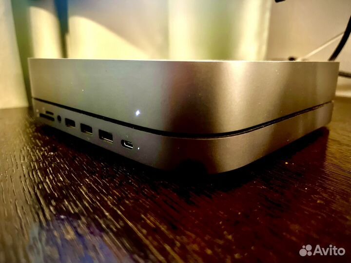 Macmini 2018 i5, 3 Ghz, 16 gb RAM, 250 gb ssd