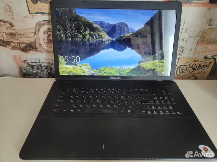 Ноутбук Asus R752M
