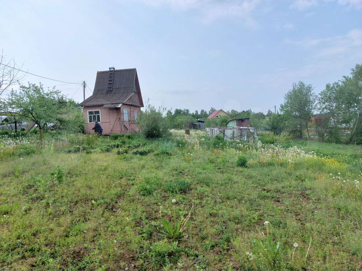 Дача 15 м² на участке 9 сот.