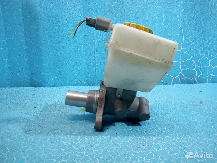 Главный тормозной цилиндр Jaguar Xf X250 224DT