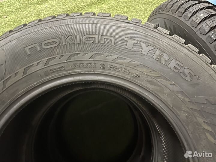 Nokian Tyres Hakkapeliitta 9 SUV 225/65 R17 106T