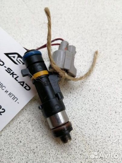 Форсунка топливная Nissan Skyline CPV35 VQ35DE