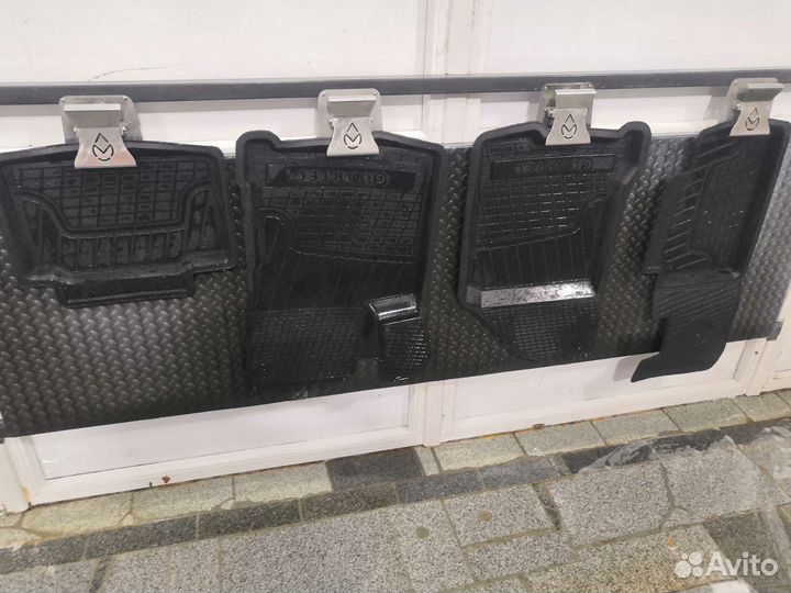 Коврики резиновые для LADA Vesta