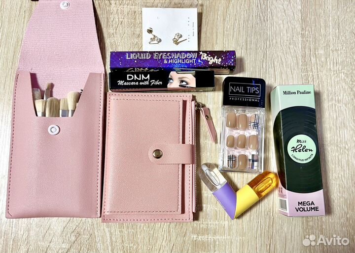 Подарочный бокс косметики девушке, подруге