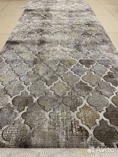 Ковровая дорожка новая