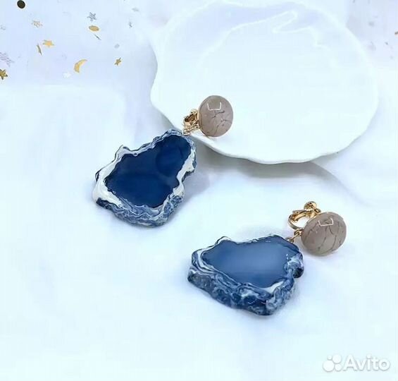 Продам шикарные серьги. Новые