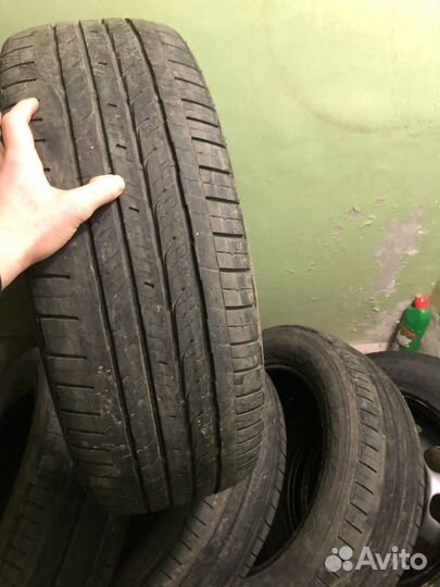 Bridgestone Dueler H/L Alenza 21.5/6 R17