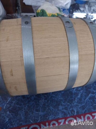 Дубовая бочка для интерьера