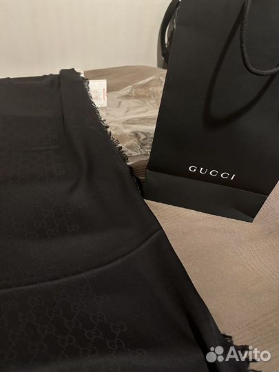 Шелковая шаль gucci оригинал