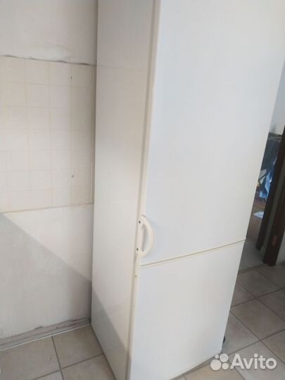Холодильник бу