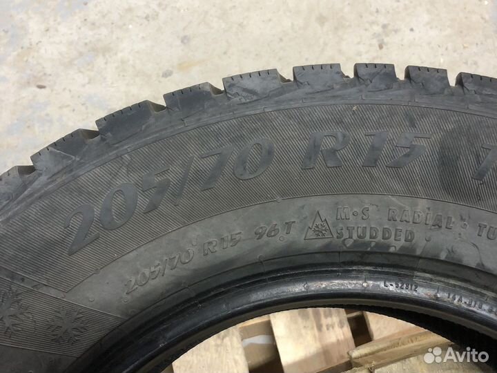 Matador MP 30 Sibir Ice 2 205/70 R15