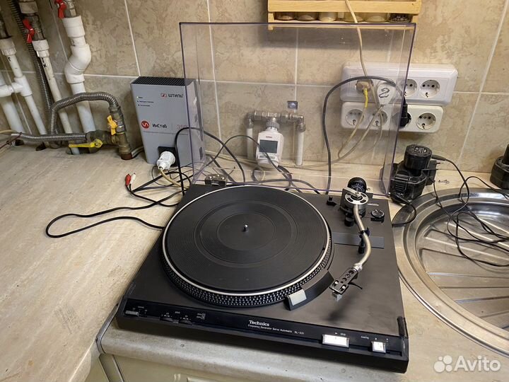 Виниловый проигрыватель Technics sl-221