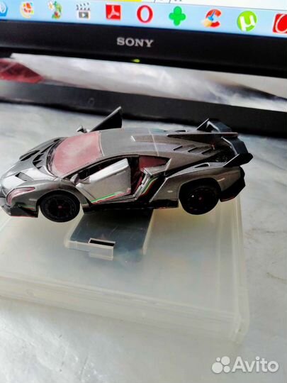 Модель Lamborghini