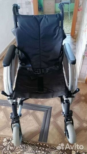 Инвалидная коляска