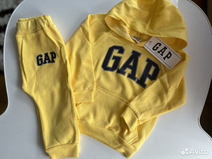 Костюм спортивный Gap 74,80