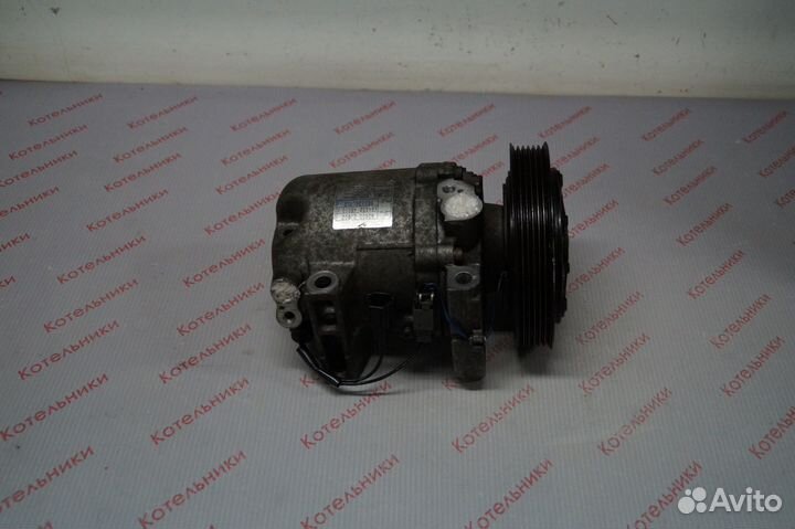 Nissan 92600-2J202 Компрессор кондиционера
