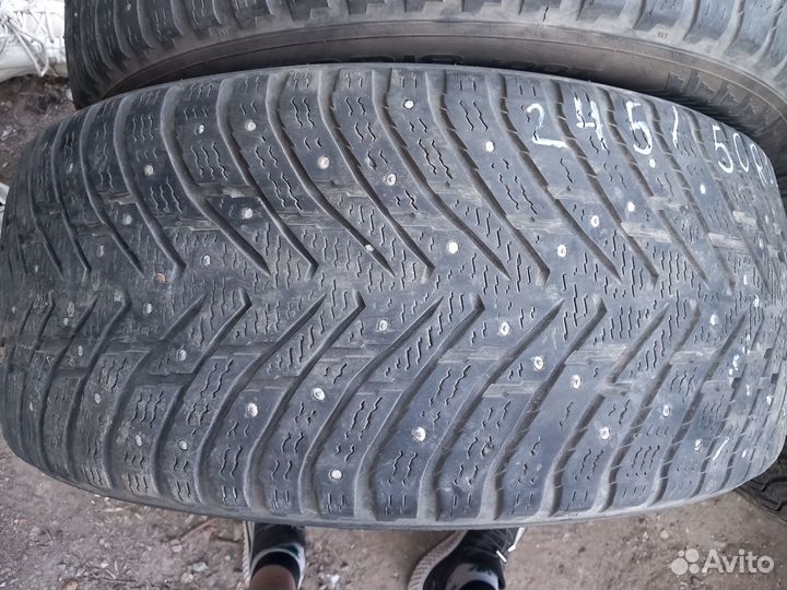 Nokian Tyres Hakkapeliitta 8 245/50 R18