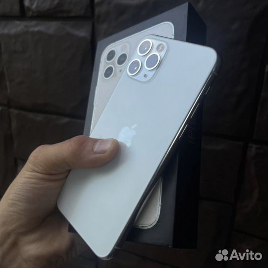 iPhone 11 Pro, 64 ГБ