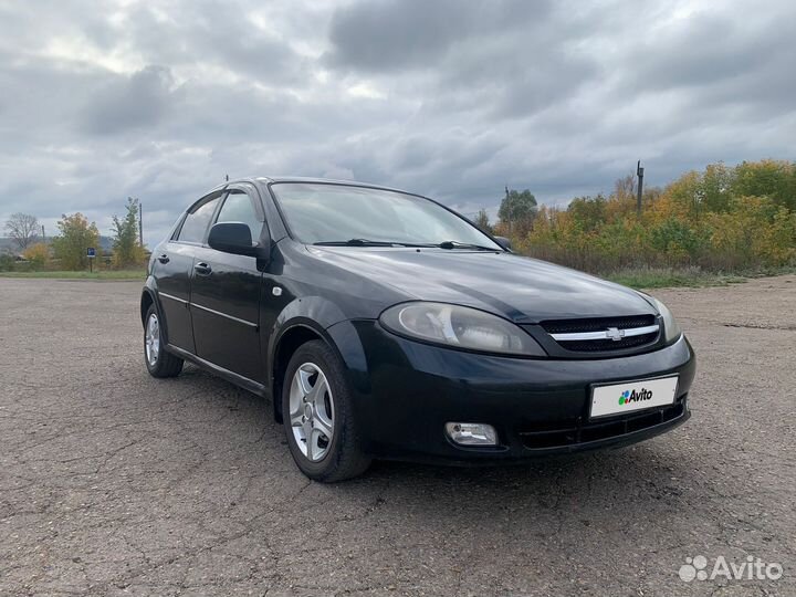 Chevrolet Lacetti 1.4 МТ, 2011, битый, 196 222 км