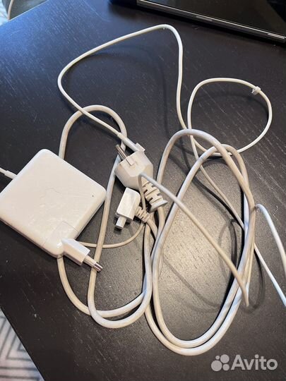 Зарядка для Macbook