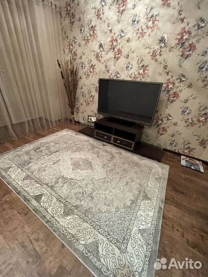 Тумба под телевизор новая