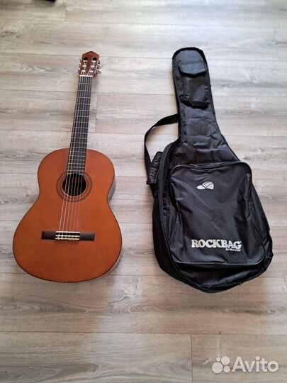 Классическая гитара yamaha C40