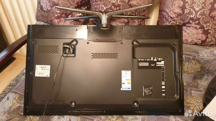 От Самсунга тв подставка