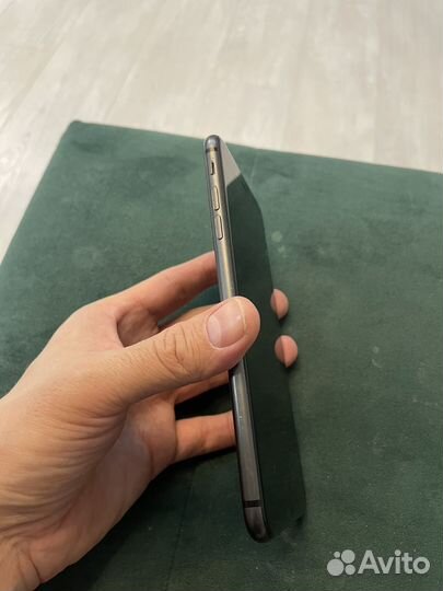 iPhone 8 Plus, 64 ГБ