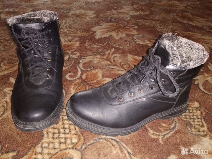 Зимние ботинки