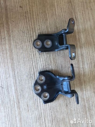 Петли двери Ssangyong Actyon