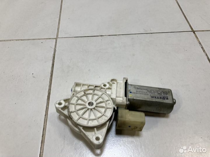 Моторчик стеклоподъемника BMW 1-series E87 E81