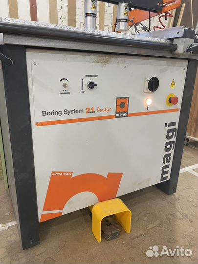 Сверлильно-присадочный станок Maggi boring system