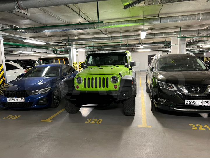 Машиноместо, 14 м²