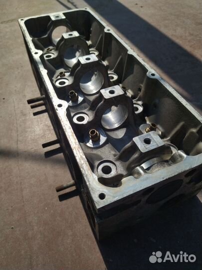 Головка блока двигателя Рено