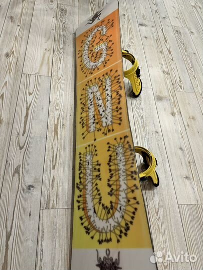 Сноуборд GNU Money C2E 156 с Union Force