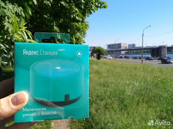 Умная колонка с Алисой Яндекс Станция Лайт (новая)