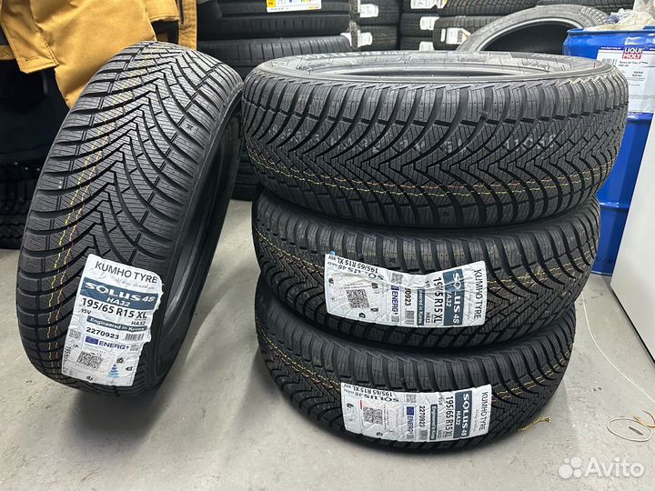 Kumho Solus 4S HA32 225/45 R18 95W