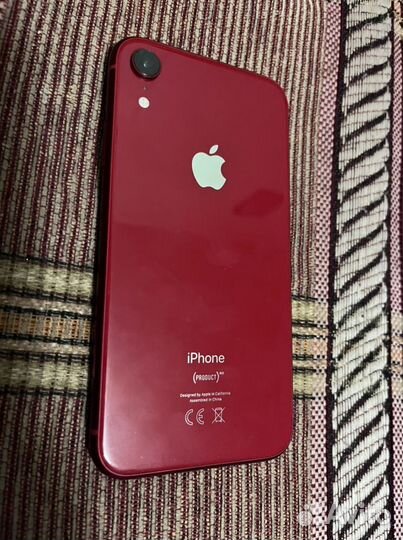 iPhone XR 64gb red