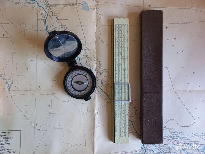 Транспортир и компас геодезические
