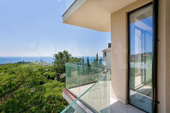 2-к. квартира, 83,9 м², 3/6 эт.