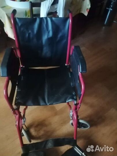 Инвалидная коляска складная бу