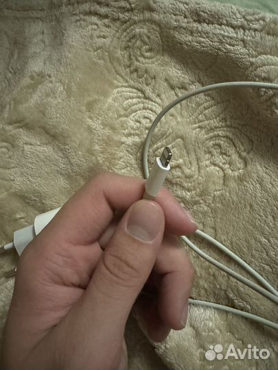 Зарядное устройство для телефона iPhone