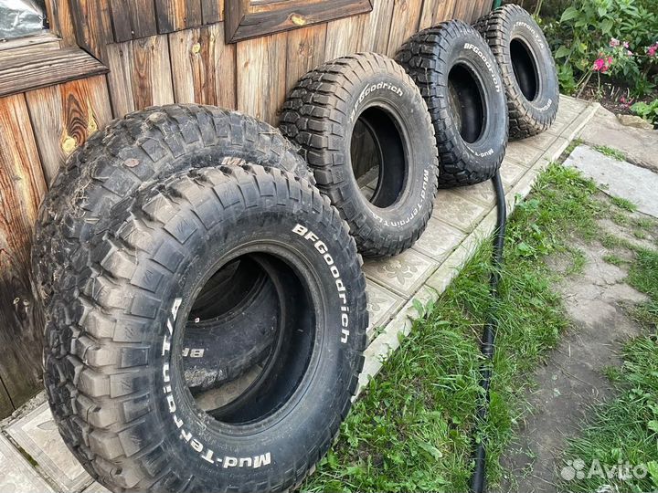 Bfgoodrich Mud-Terrain T/A KM2 285/75 R16