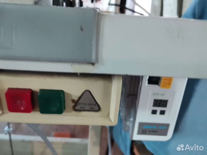 Швейная машина typical