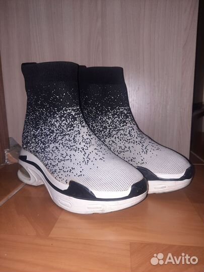 Сникерсы женские 36 размер